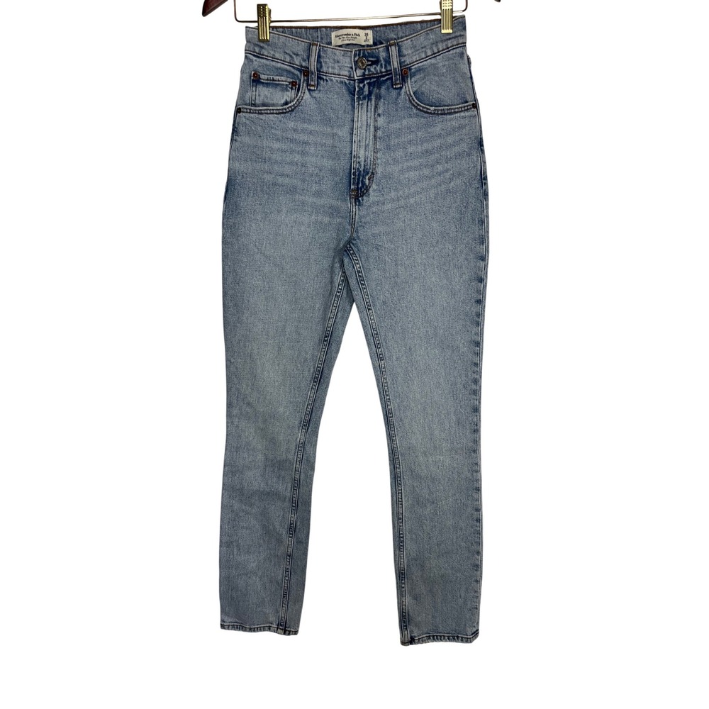 Abercrombie & Fitch The 90s Slim Straight Women 26 Light Blue Ultra High Rise - Picture 2 of 8